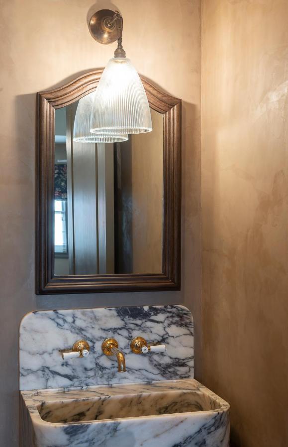 Gjelina Hotel 4*