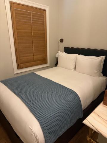 Gjelina 4*